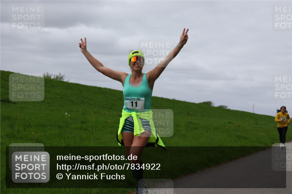 04.05.2025 - 8. Wedeler Halbmarathon Yannick Fuchs http://msf.ph/oto/7834922 04.05.2025 11:43:53 Laufen 11 meine-sportfotos.de
