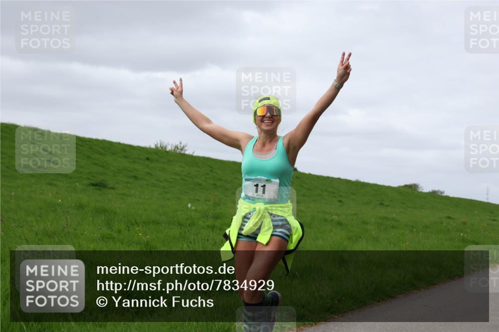04.05.2025 - 8. Wedeler Halbmarathon Yannick Fuchs http://msf.ph/oto/7834929 04.05.2025 11:43:53 Laufen 11 meine-sportfotos.de