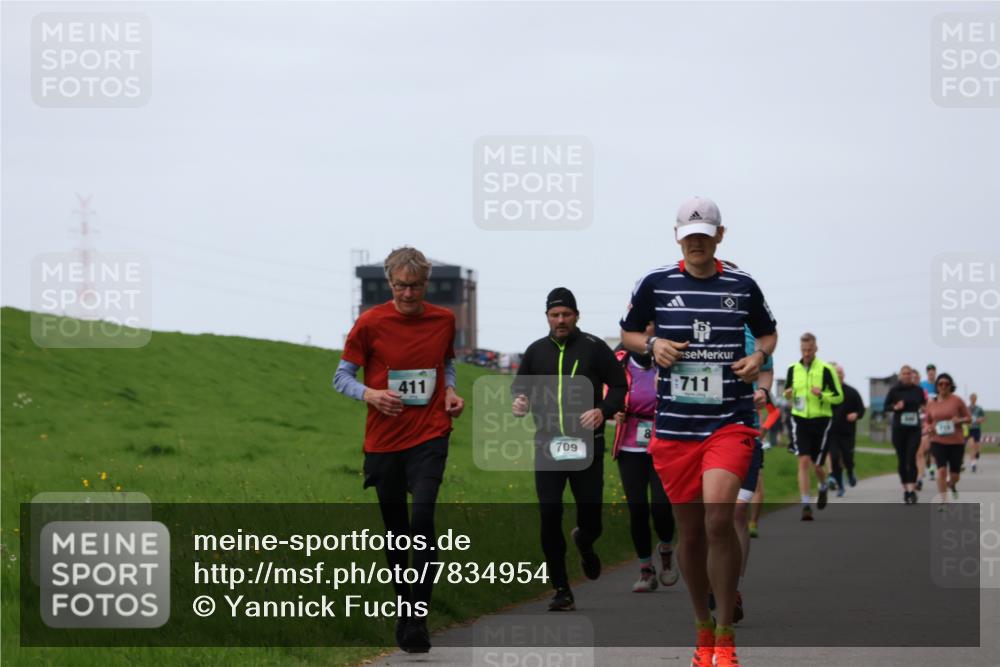 04.05.2025 - 8. Wedeler Halbmarathon Yannick Fuchs http://msf.ph/oto/7834954 04.05.2025 11:22:55 Laufen 411, 709, 711 meine-sportfotos.de