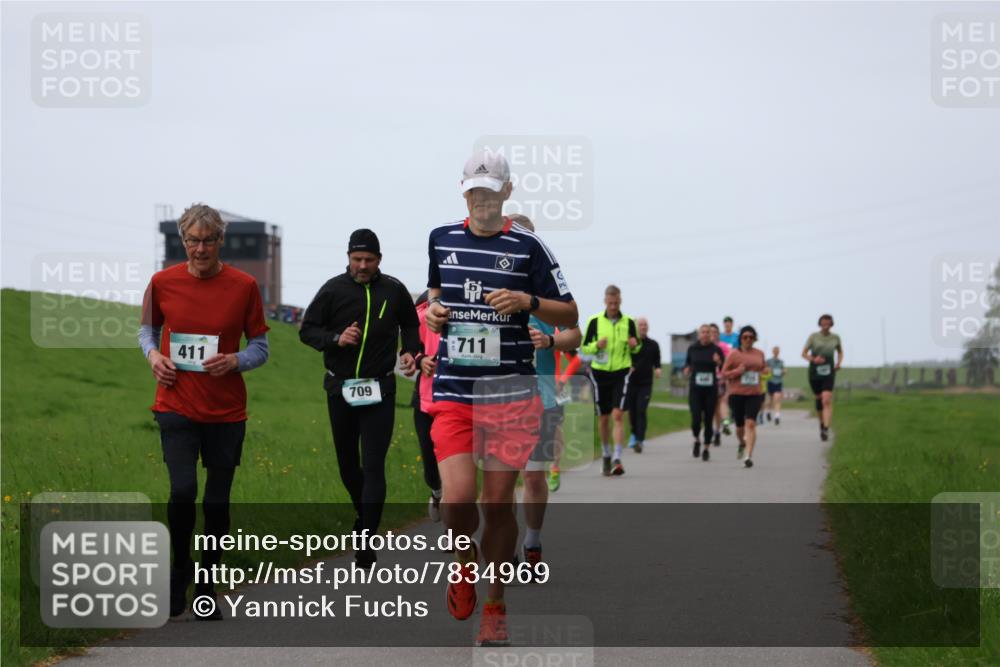 04.05.2025 - 8. Wedeler Halbmarathon Yannick Fuchs http://msf.ph/oto/7834969 04.05.2025 11:22:56 Laufen 411, 709, 711 meine-sportfotos.de