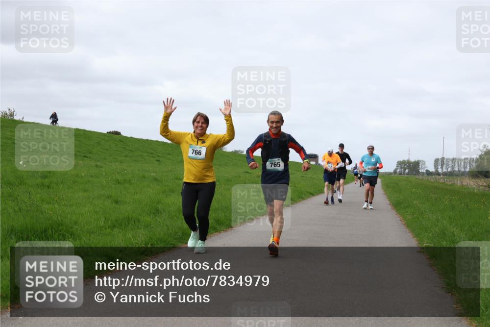 04.05.2025 - 8. Wedeler Halbmarathon Yannick Fuchs http://msf.ph/oto/7834979 04.05.2025 11:43:57 Laufen 766, 765 meine-sportfotos.de