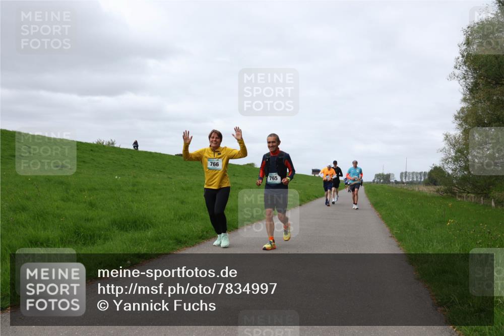 04.05.2025 - 8. Wedeler Halbmarathon Yannick Fuchs http://msf.ph/oto/7834997 04.05.2025 11:43:58 Laufen 766, 765 meine-sportfotos.de