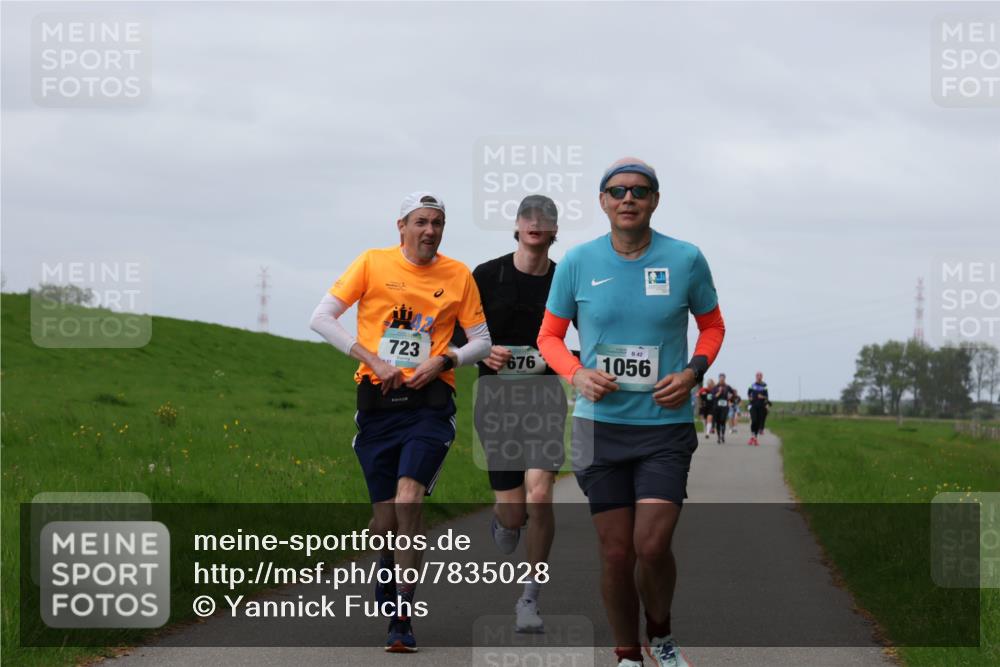 04.05.2025 - 8. Wedeler Halbmarathon Yannick Fuchs http://msf.ph/oto/7835028 04.05.2025 11:44:00 Laufen 723, 676, 42, 1056 meine-sportfotos.de