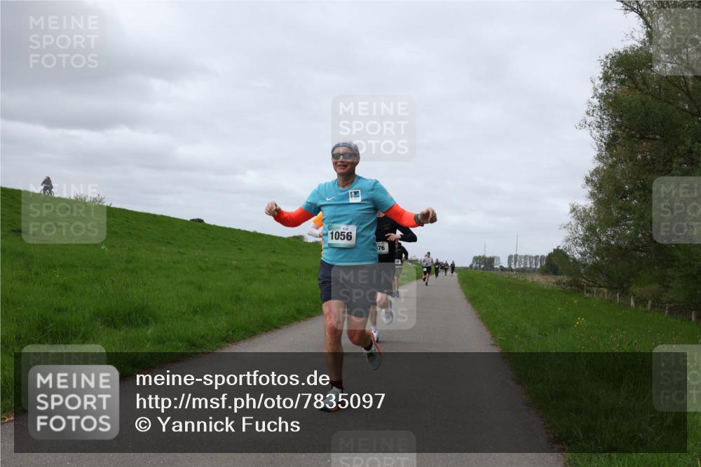 04.05.2025 - 8. Wedeler Halbmarathon Yannick Fuchs http://msf.ph/oto/7835097 04.05.2025 11:44:02 Laufen 1056, 76 meine-sportfotos.de