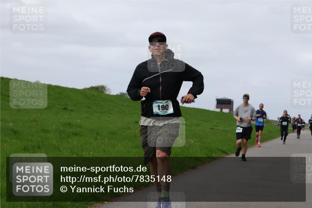 04.05.2025 - 8. Wedeler Halbmarathon Yannick Fuchs http://msf.ph/oto/7835148 04.05.2025 11:44:06 Laufen 190, 994 meine-sportfotos.de