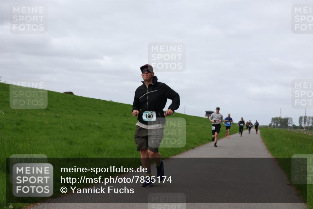 04.05.2025 - 8. Wedeler Halbmarathon Yannick Fuchs http://msf.ph/oto/7835174 04.05.2025 11:44:06 Laufen 190 meine-sportfotos.de
