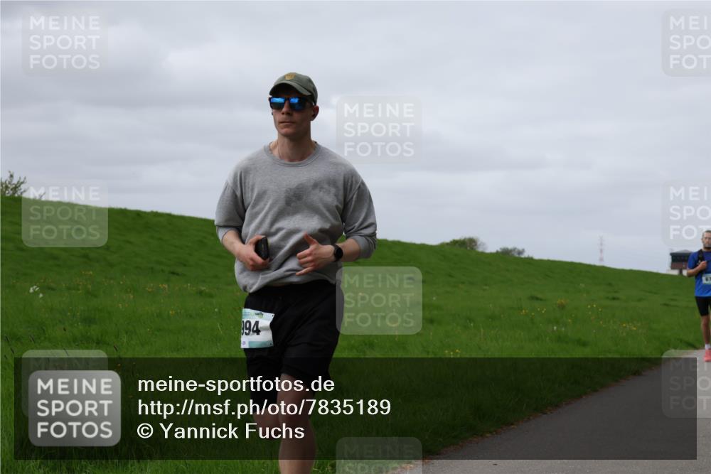 04.05.2025 - 8. Wedeler Halbmarathon Yannick Fuchs http://msf.ph/oto/7835189 04.05.2025 11:44:11 Laufen 994, 429 meine-sportfotos.de