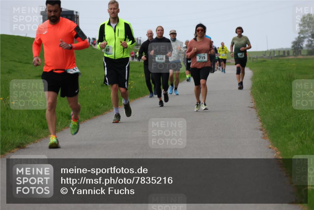 04.05.2025 - 8. Wedeler Halbmarathon Yannick Fuchs http://msf.ph/oto/7835216 04.05.2025 11:23:07 Laufen 97, 645, 715 meine-sportfotos.de