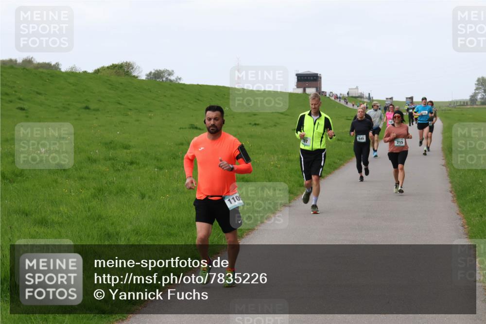04.05.2025 - 8. Wedeler Halbmarathon Yannick Fuchs http://msf.ph/oto/7835226 04.05.2025 11:23:11 Laufen 110, 645, 715 meine-sportfotos.de