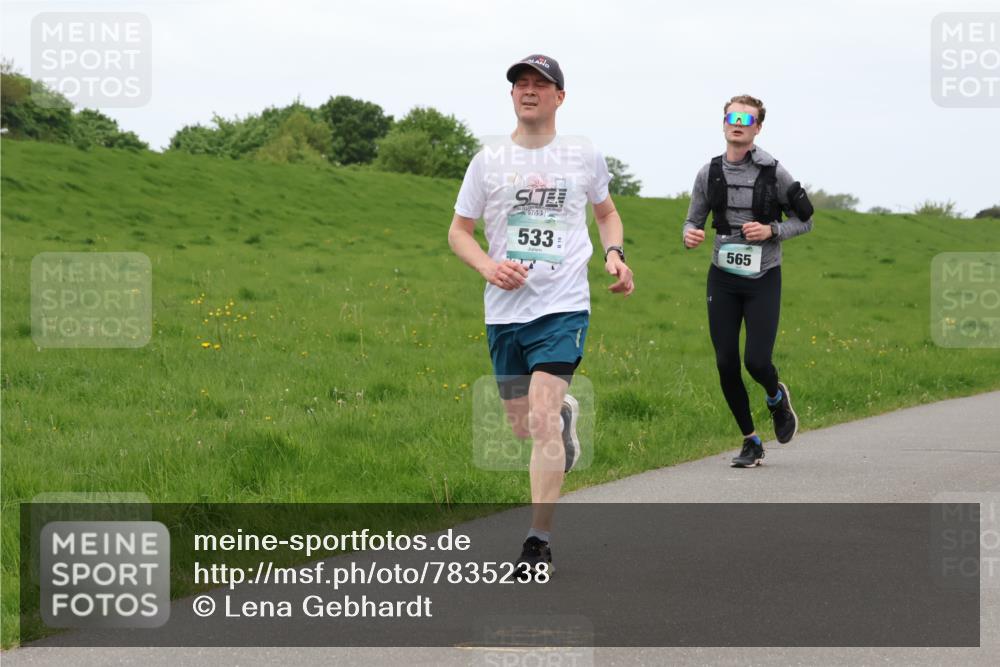 04.05.2025 - 8. Wedeler Halbmarathon Lena Gebhardt http://msf.ph/oto/7835238 04.05.2025 11:26:51 Laufen 2023, 533, 565 meine-sportfotos.de