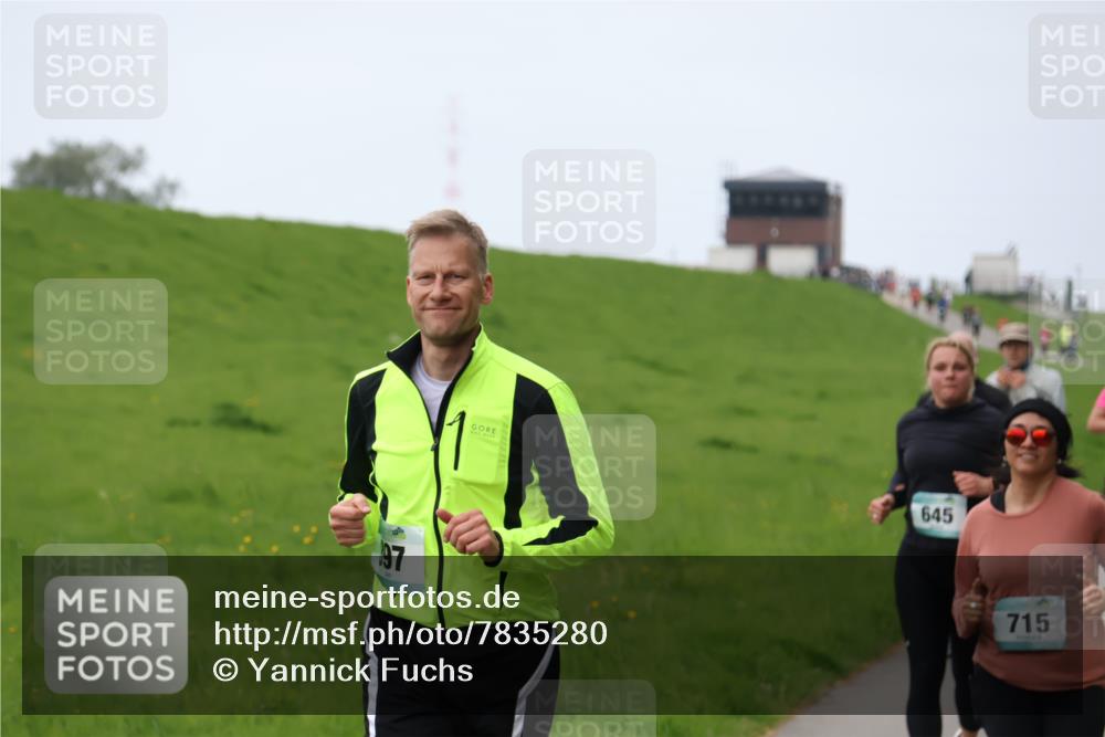 04.05.2025 - 8. Wedeler Halbmarathon Yannick Fuchs http://msf.ph/oto/7835280 04.05.2025 11:23:13 Laufen 197, 645, 715 meine-sportfotos.de