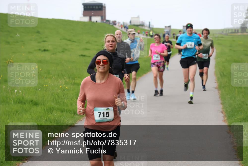04.05.2025 - 8. Wedeler Halbmarathon Yannick Fuchs http://msf.ph/oto/7835317 04.05.2025 11:23:15 Laufen 715, 796, 336 meine-sportfotos.de