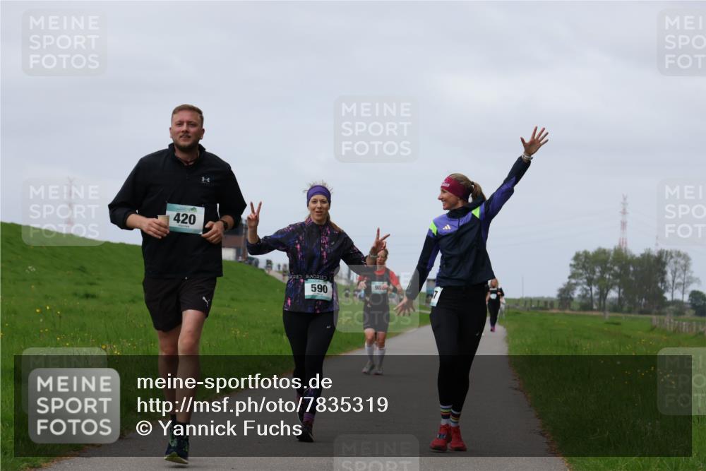 04.05.2025 - 8. Wedeler Halbmarathon Yannick Fuchs http://msf.ph/oto/7835319 04.05.2025 11:44:21 Laufen 420, 590, 98 meine-sportfotos.de