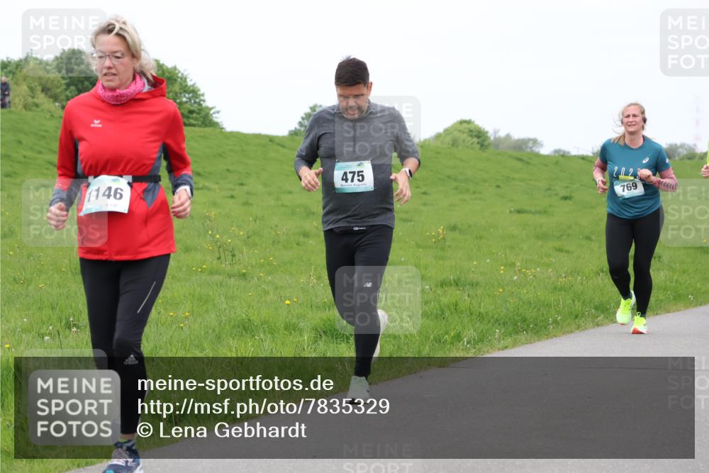 04.05.2025 - 8. Wedeler Halbmarathon Lena Gebhardt http://msf.ph/oto/7835329 04.05.2025 11:27:12 Laufen 1146, 8130, 475, 769 meine-sportfotos.de