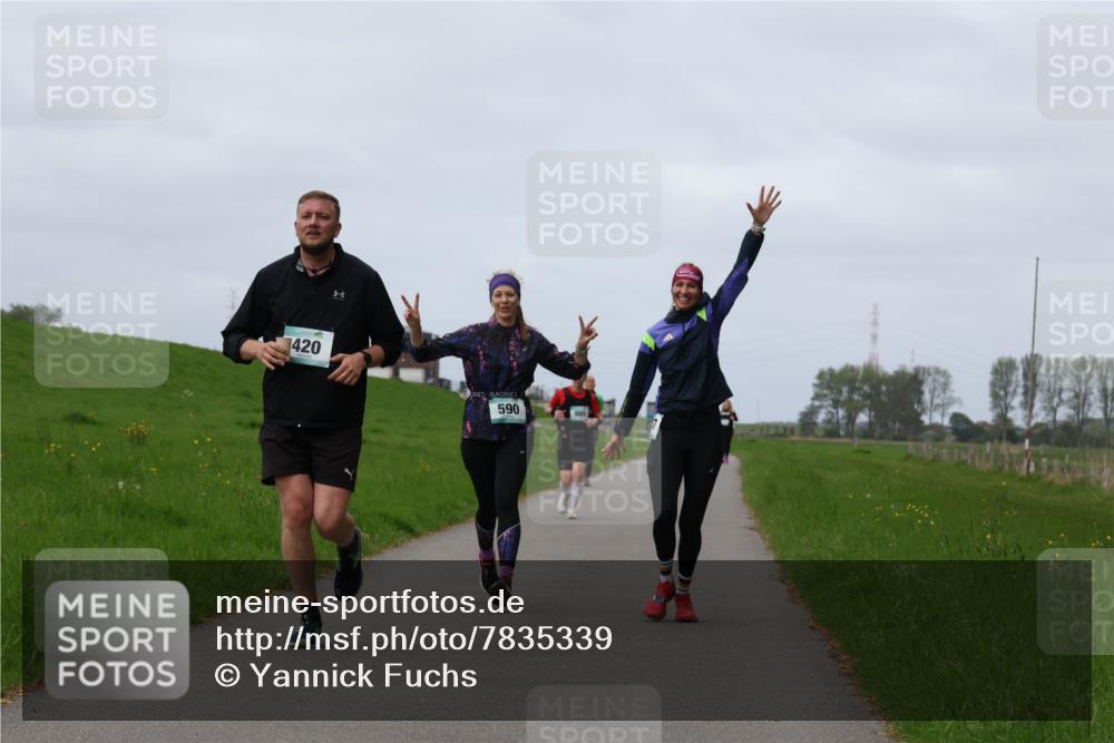 04.05.2025 - 8. Wedeler Halbmarathon Yannick Fuchs http://msf.ph/oto/7835339 04.05.2025 11:44:21 Laufen 1420, 590 meine-sportfotos.de