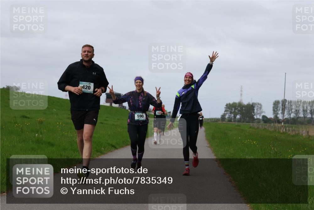 04.05.2025 - 8. Wedeler Halbmarathon Yannick Fuchs http://msf.ph/oto/7835349 04.05.2025 11:44:22 Laufen 420, 590 meine-sportfotos.de