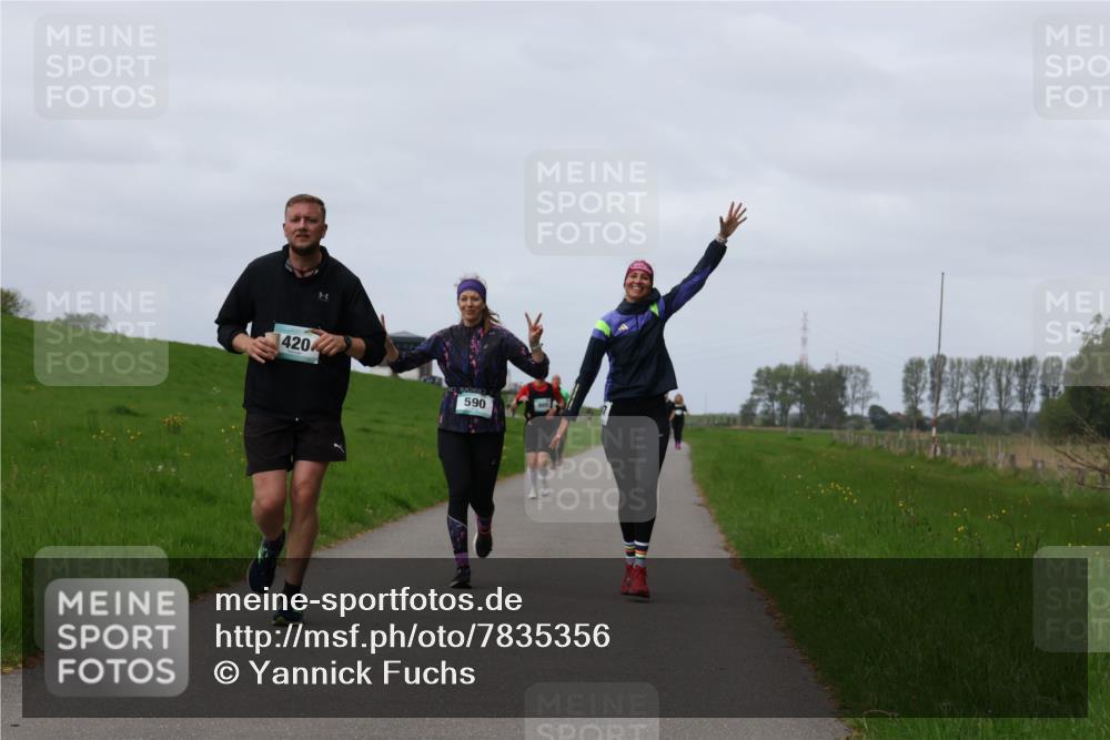 04.05.2025 - 8. Wedeler Halbmarathon Yannick Fuchs http://msf.ph/oto/7835356 04.05.2025 11:44:22 Laufen 420, 590 meine-sportfotos.de