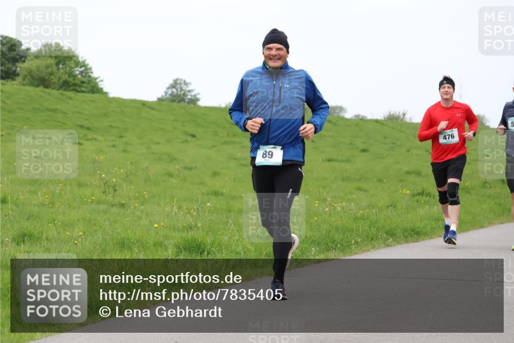 04.05.2025 - 8. Wedeler Halbmarathon Lena Gebhardt http://msf.ph/oto/7835405 04.05.2025 11:27:34 Laufen 89, 476, 5 meine-sportfotos.de