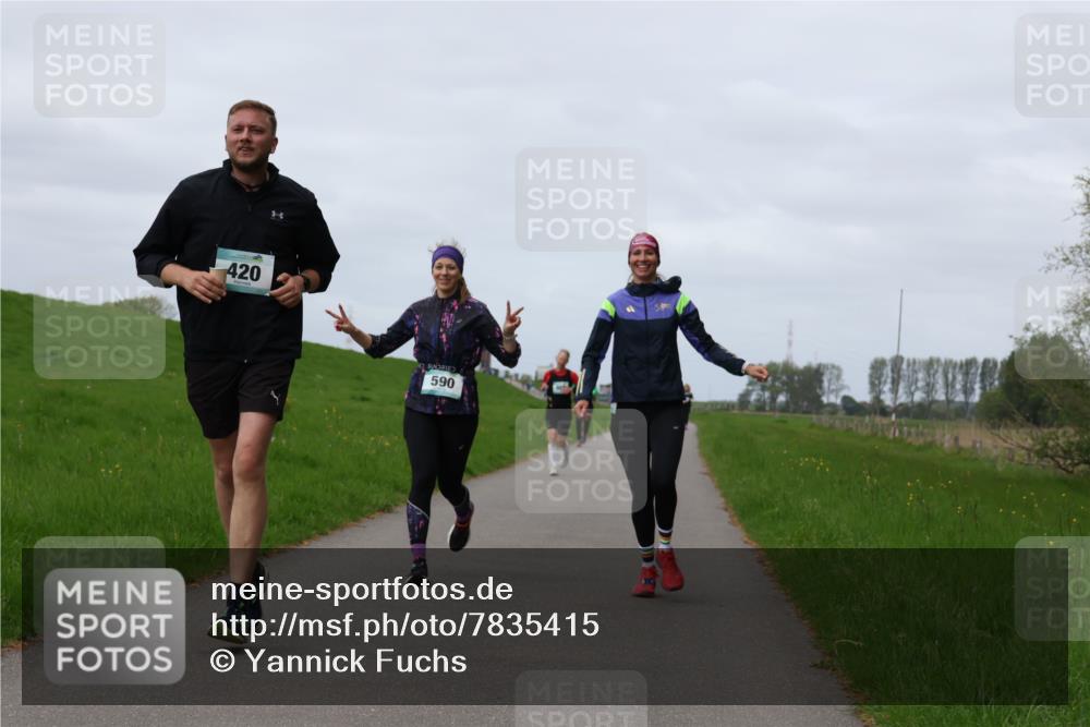 04.05.2025 - 8. Wedeler Halbmarathon Yannick Fuchs http://msf.ph/oto/7835415 04.05.2025 11:44:23 Laufen 420, 590 meine-sportfotos.de