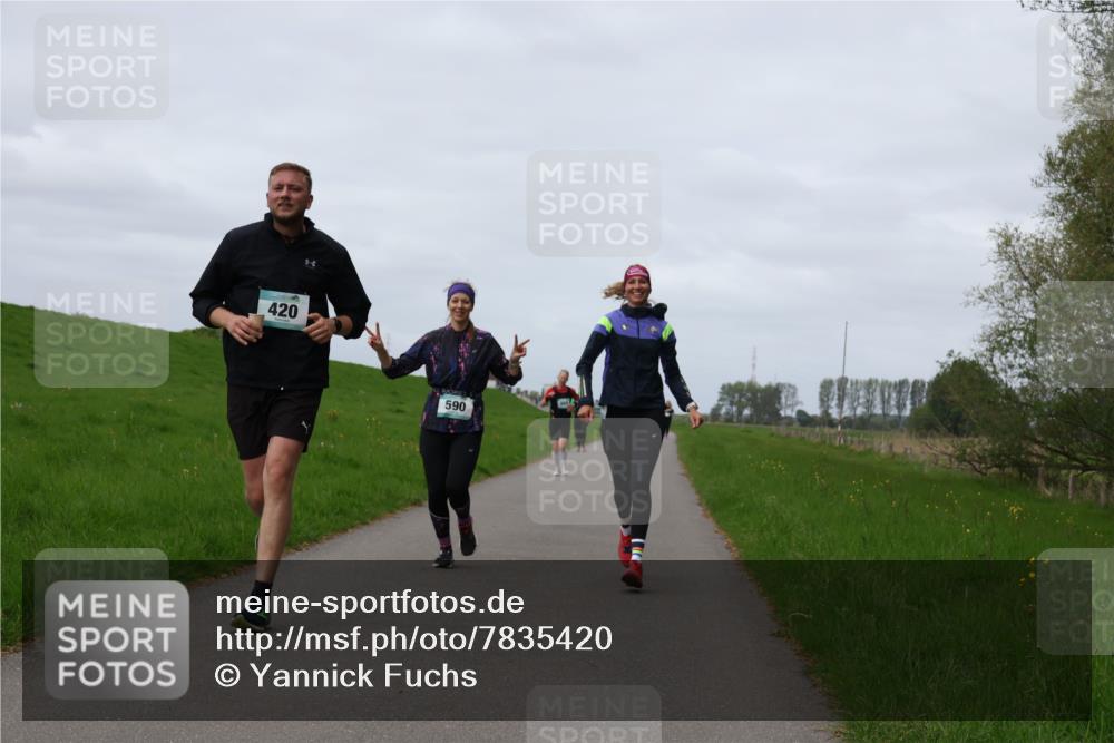 04.05.2025 - 8. Wedeler Halbmarathon Yannick Fuchs http://msf.ph/oto/7835420 04.05.2025 11:44:23 Laufen 420, 590 meine-sportfotos.de