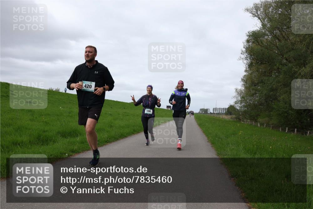 04.05.2025 - 8. Wedeler Halbmarathon Yannick Fuchs http://msf.ph/oto/7835460 04.05.2025 11:44:25 Laufen 420, 590 meine-sportfotos.de