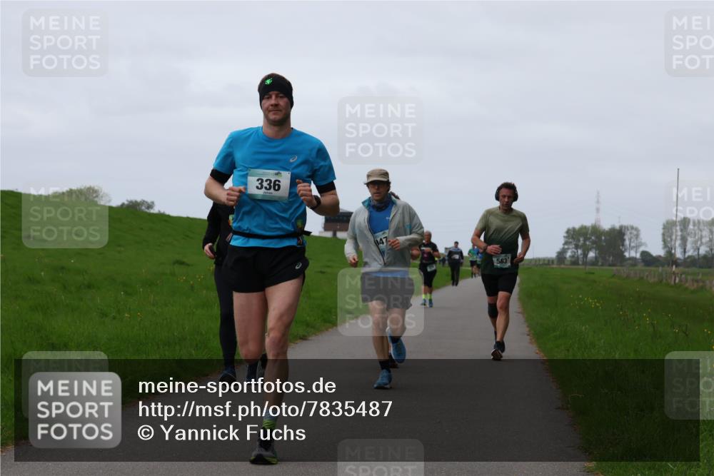04.05.2025 - 8. Wedeler Halbmarathon Yannick Fuchs http://msf.ph/oto/7835487 04.05.2025 11:23:21 Laufen 336, 47, 563 meine-sportfotos.de
