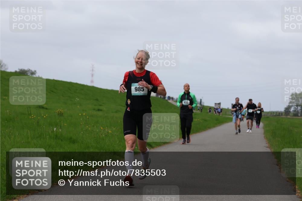 04.05.2025 - 8. Wedeler Halbmarathon Yannick Fuchs http://msf.ph/oto/7835503 04.05.2025 11:44:29 Laufen 985, 432 meine-sportfotos.de