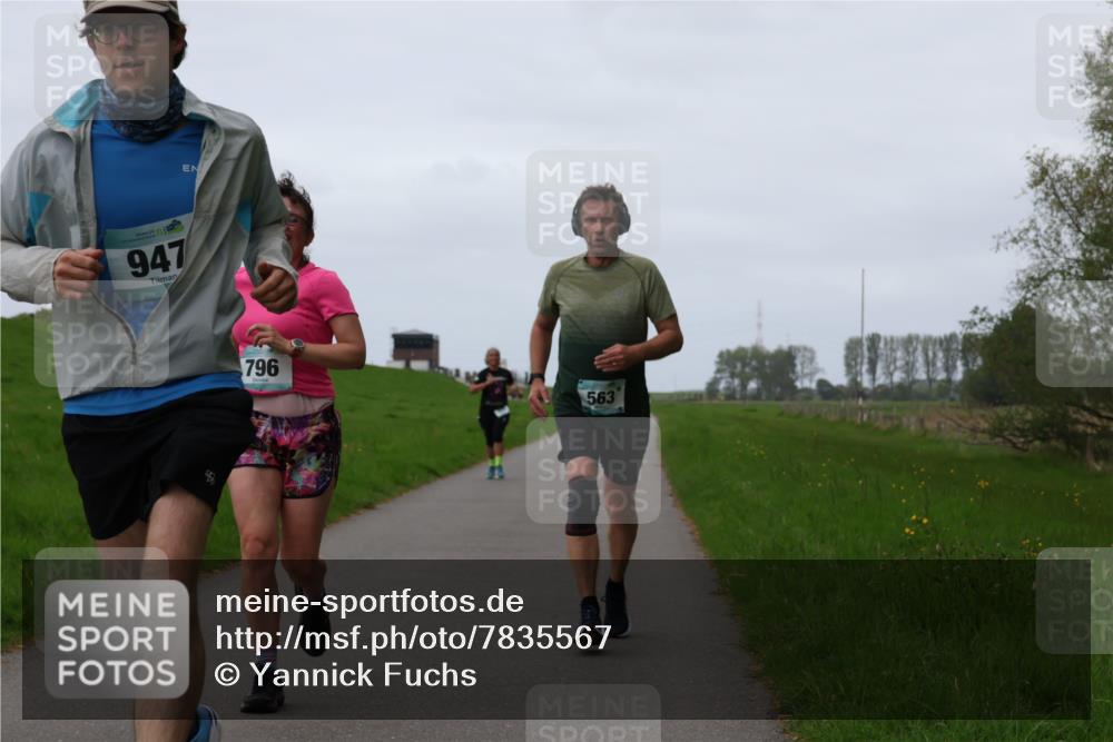 04.05.2025 - 8. Wedeler Halbmarathon Yannick Fuchs http://msf.ph/oto/7835567 04.05.2025 11:23:24 Laufen 947, 796, 563 meine-sportfotos.de