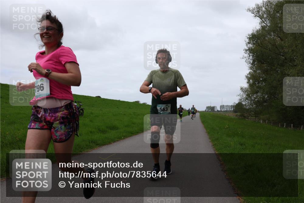 04.05.2025 - 8. Wedeler Halbmarathon Yannick Fuchs http://msf.ph/oto/7835644 04.05.2025 11:23:26 Laufen 796, 563 meine-sportfotos.de