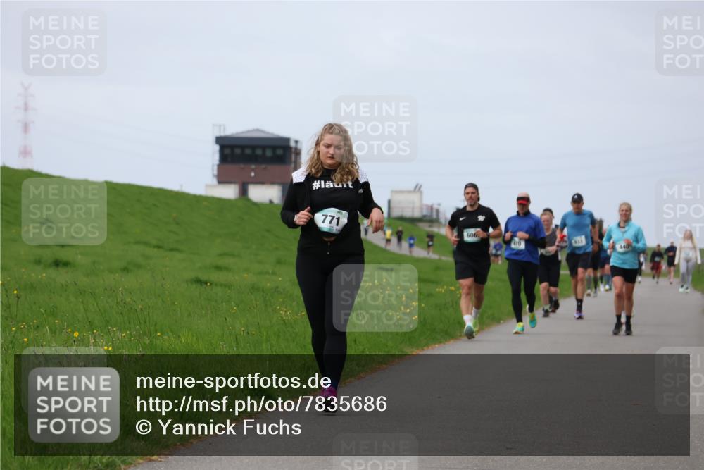 04.05.2025 - 8. Wedeler Halbmarathon Yannick Fuchs http://msf.ph/oto/7835686 04.05.2025 11:44:52 Laufen 771, 606, 440 meine-sportfotos.de