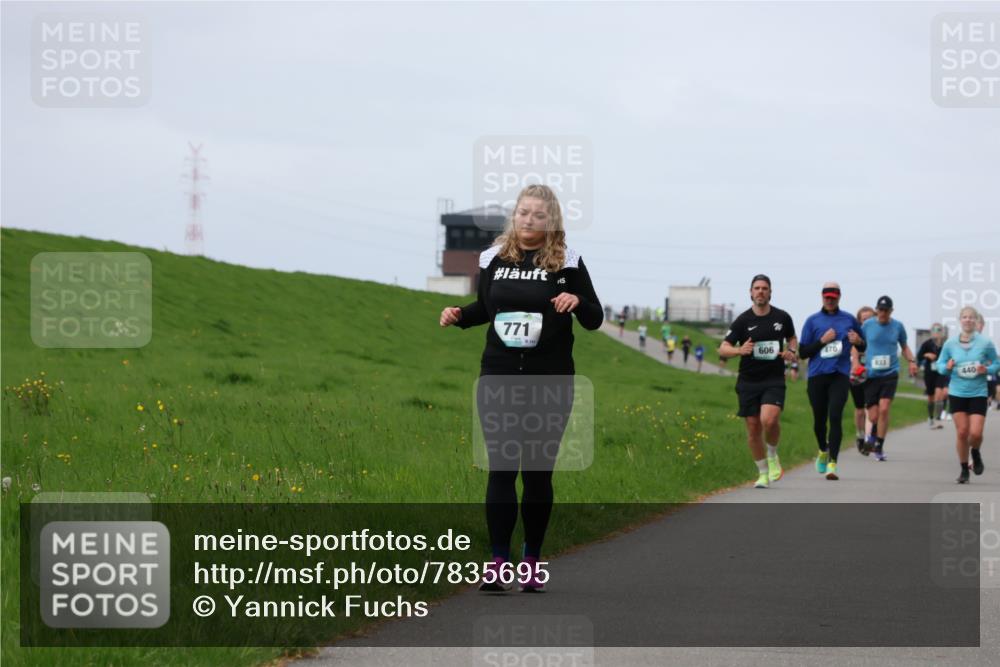 04.05.2025 - 8. Wedeler Halbmarathon Yannick Fuchs http://msf.ph/oto/7835695 04.05.2025 11:44:53 Laufen 771, 606, 470, 833, 440 meine-sportfotos.de