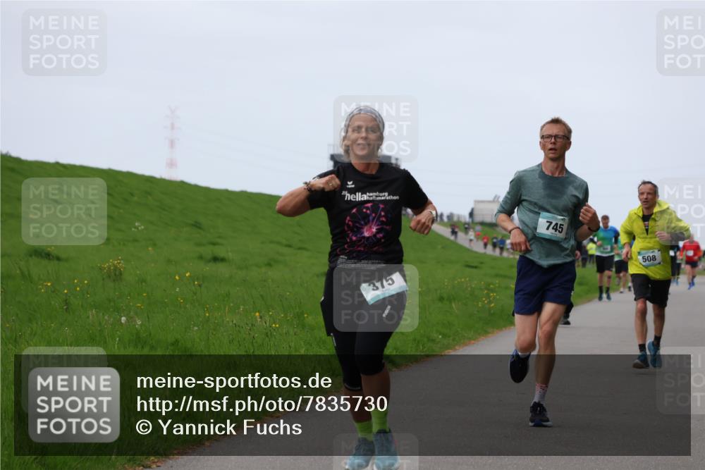 04.05.2025 - 8. Wedeler Halbmarathon Yannick Fuchs http://msf.ph/oto/7835730 04.05.2025 11:23:29 Laufen 745, 508, 375 meine-sportfotos.de
