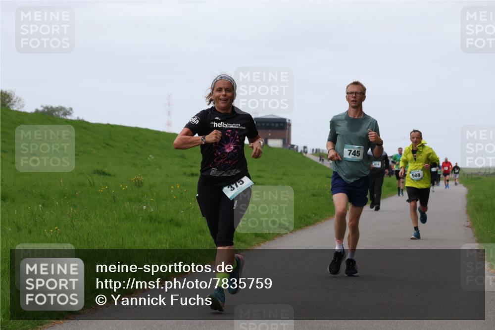 04.05.2025 - 8. Wedeler Halbmarathon Yannick Fuchs http://msf.ph/oto/7835759 04.05.2025 11:23:29 Laufen 375, 745, 874, 508 meine-sportfotos.de
