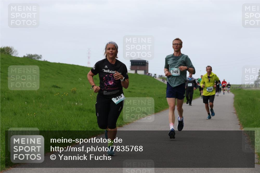 04.05.2025 - 8. Wedeler Halbmarathon Yannick Fuchs http://msf.ph/oto/7835768 04.05.2025 11:23:30 Laufen 375, 745, 508 meine-sportfotos.de