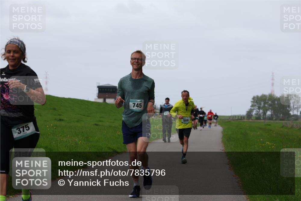 04.05.2025 - 8. Wedeler Halbmarathon Yannick Fuchs http://msf.ph/oto/7835796 04.05.2025 11:23:31 Laufen 375, 745, 508 meine-sportfotos.de