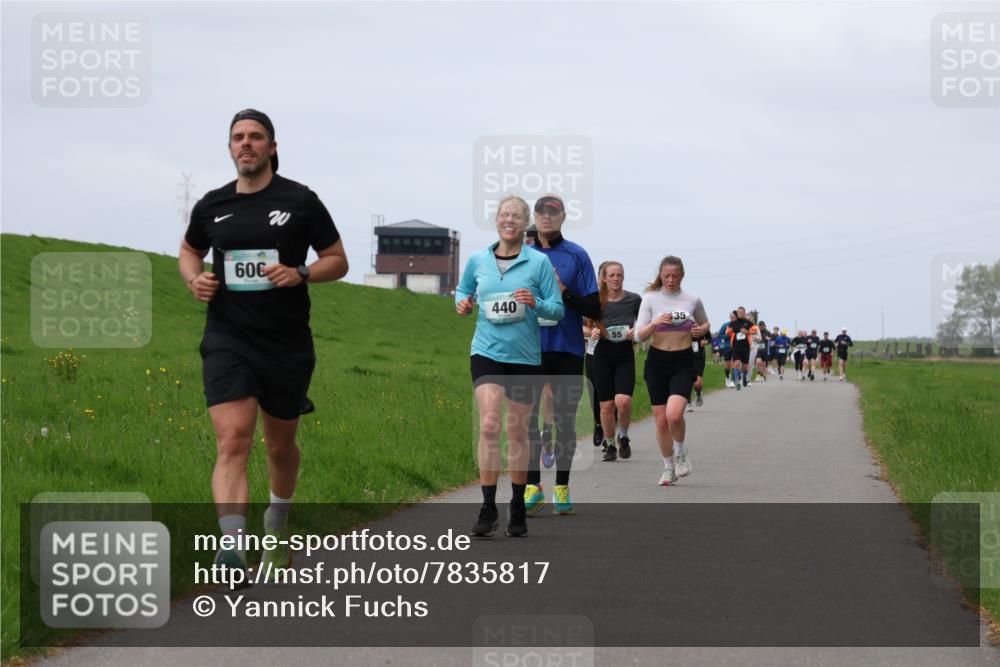 04.05.2025 - 8. Wedeler Halbmarathon Yannick Fuchs http://msf.ph/oto/7835817 04.05.2025 11:45:03 Laufen 606, 440, 55, 35 meine-sportfotos.de