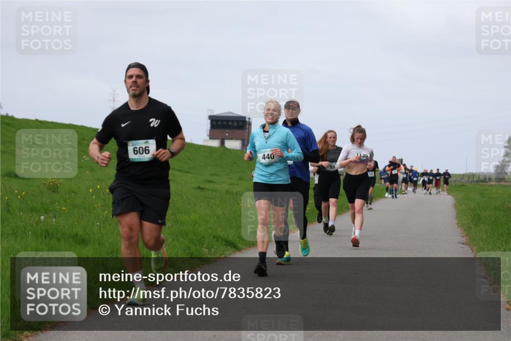 04.05.2025 - 8. Wedeler Halbmarathon Yannick Fuchs http://msf.ph/oto/7835823 04.05.2025 11:45:04 Laufen 606, 440, 55, 1135 meine-sportfotos.de