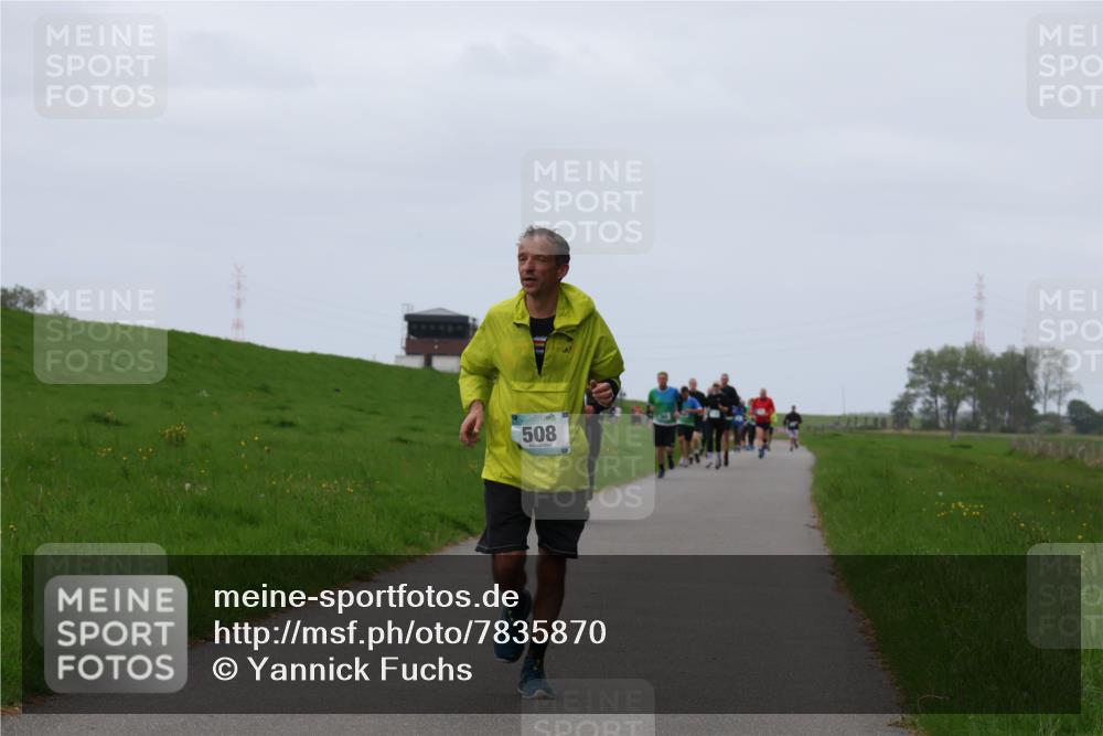 04.05.2025 - 8. Wedeler Halbmarathon Yannick Fuchs http://msf.ph/oto/7835870 04.05.2025 11:23:34 Laufen 508 meine-sportfotos.de