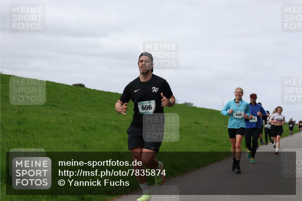 04.05.2025 - 8. Wedeler Halbmarathon Yannick Fuchs http://msf.ph/oto/7835874 04.05.2025 11:45:07 Laufen 606, 440, 1135, 470 meine-sportfotos.de