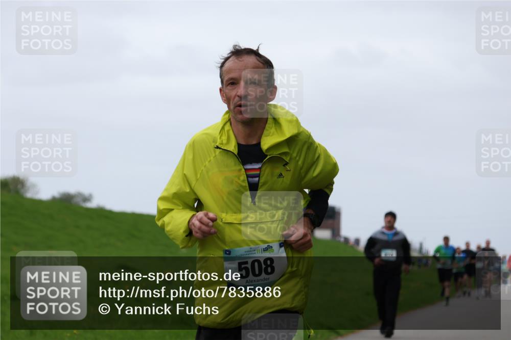 04.05.2025 - 8. Wedeler Halbmarathon Yannick Fuchs http://msf.ph/oto/7835886 04.05.2025 11:23:36 Laufen 508, 4776 meine-sportfotos.de