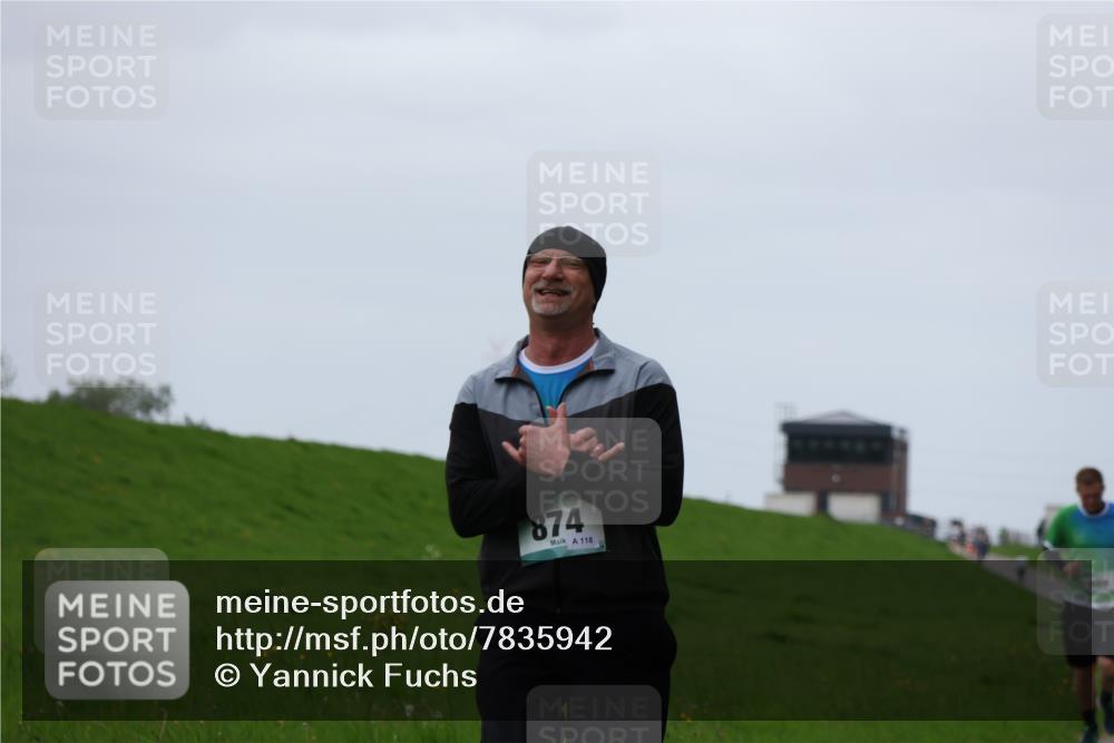 04.05.2025 - 8. Wedeler Halbmarathon Yannick Fuchs http://msf.ph/oto/7835942 04.05.2025 11:23:42 Laufen 874, 118, 800 meine-sportfotos.de