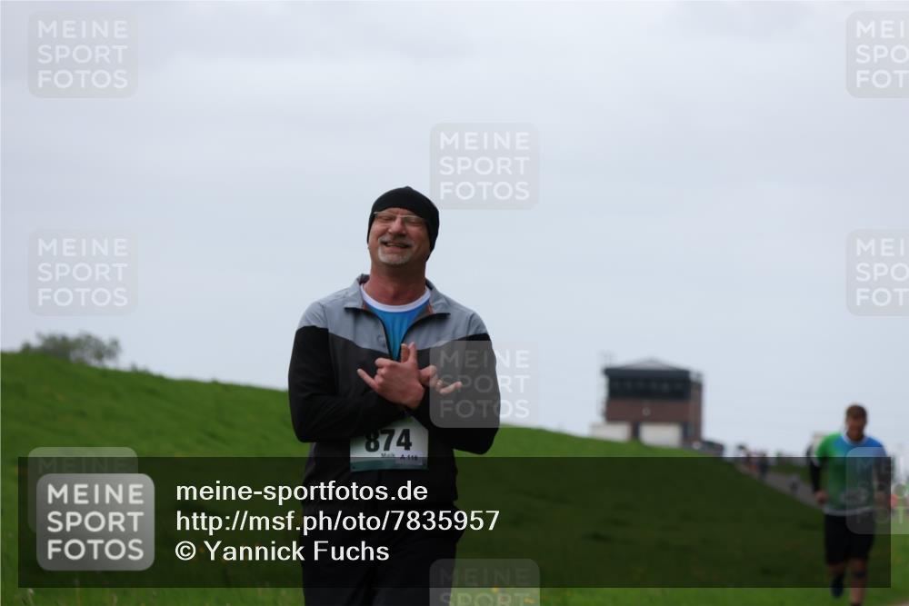 04.05.2025 - 8. Wedeler Halbmarathon Yannick Fuchs http://msf.ph/oto/7835957 04.05.2025 11:23:43 Laufen 874, 118 meine-sportfotos.de