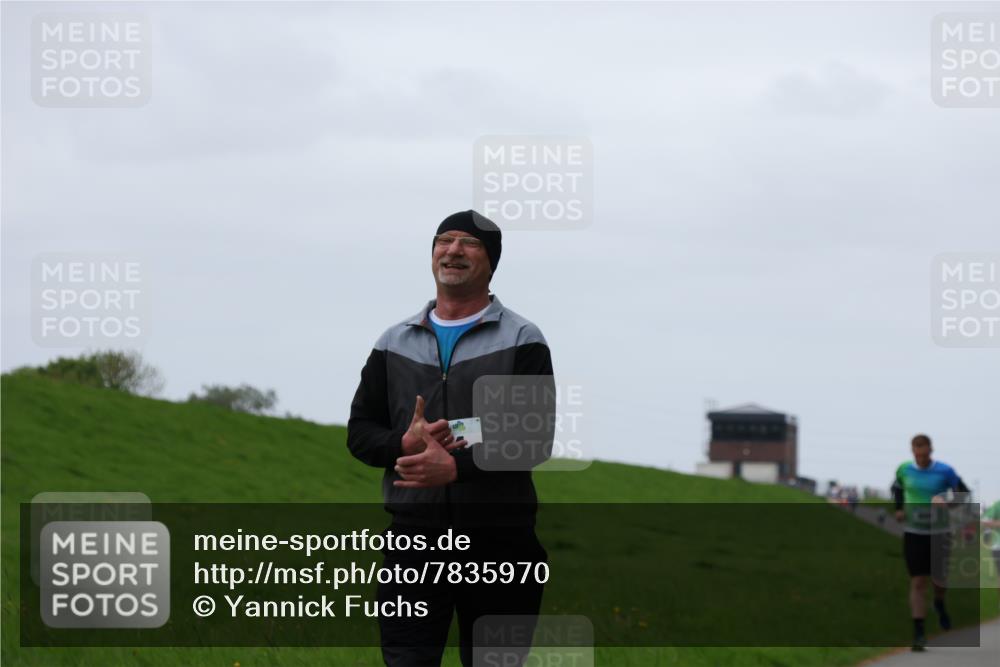 04.05.2025 - 8. Wedeler Halbmarathon Yannick Fuchs http://msf.ph/oto/7835970 04.05.2025 11:23:43 Laufen  meine-sportfotos.de