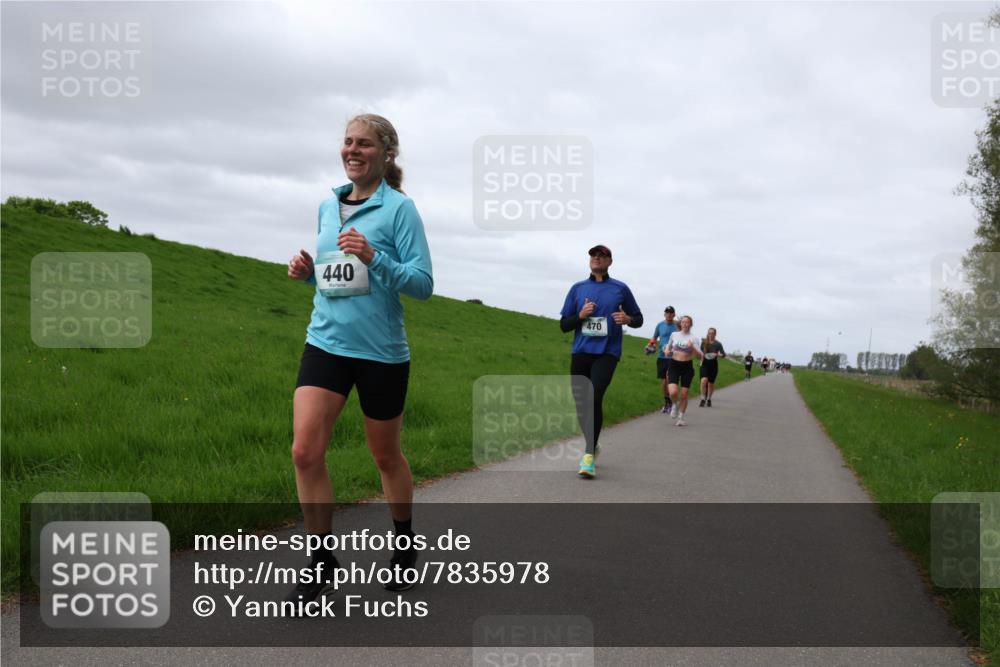 04.05.2025 - 8. Wedeler Halbmarathon Yannick Fuchs http://msf.ph/oto/7835978 04.05.2025 11:45:10 Laufen 440, 470 meine-sportfotos.de