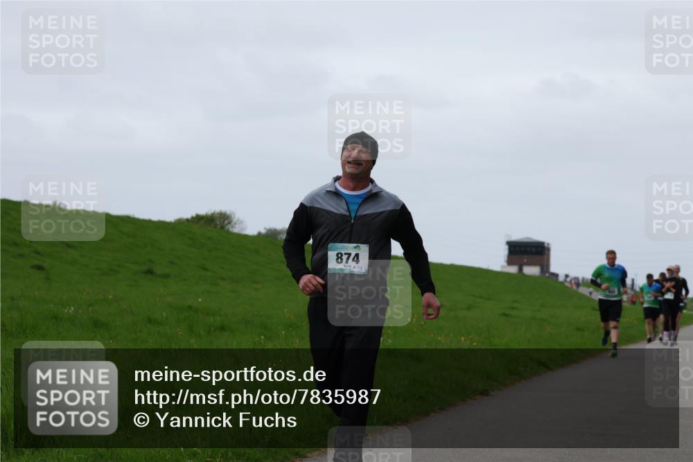 04.05.2025 - 8. Wedeler Halbmarathon Yannick Fuchs http://msf.ph/oto/7835987 04.05.2025 11:23:43 Laufen 874, 118 meine-sportfotos.de