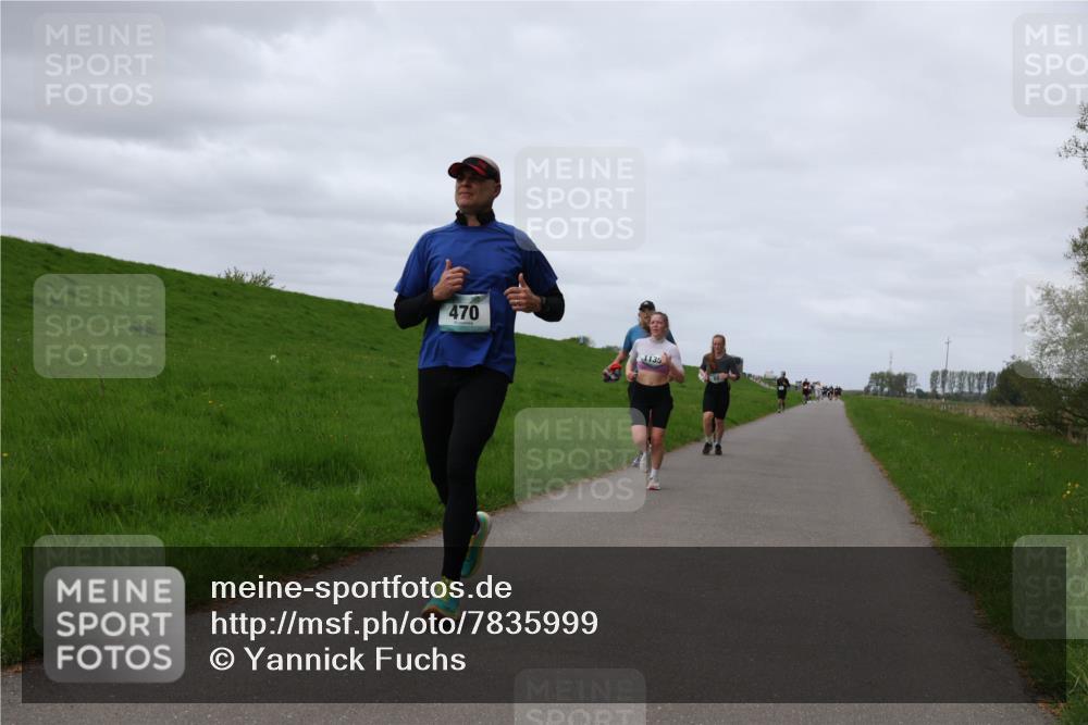 04.05.2025 - 8. Wedeler Halbmarathon Yannick Fuchs http://msf.ph/oto/7835999 04.05.2025 11:45:10 Laufen 470, 1135 meine-sportfotos.de