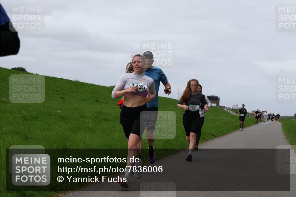 04.05.2025 - 8. Wedeler Halbmarathon Yannick Fuchs http://msf.ph/oto/7836006 04.05.2025 11:45:11 Laufen 1135, 55 meine-sportfotos.de