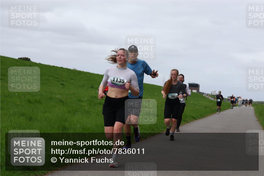 04.05.2025 - 8. Wedeler Halbmarathon Yannick Fuchs http://msf.ph/oto/7836011 04.05.2025 11:45:11 Laufen 1135, 55 meine-sportfotos.de