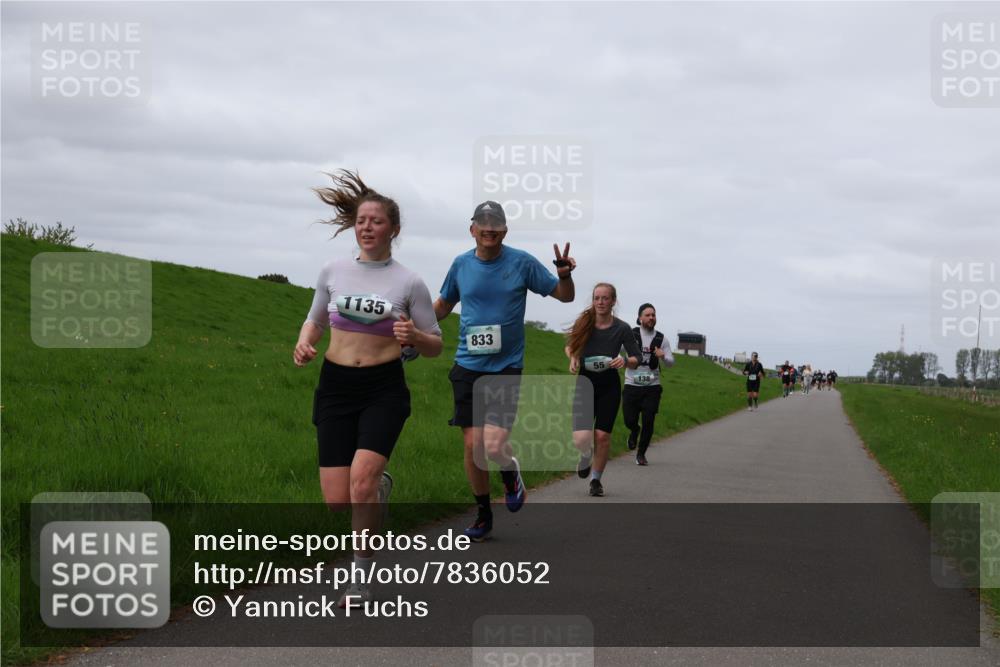 04.05.2025 - 8. Wedeler Halbmarathon Yannick Fuchs http://msf.ph/oto/7836052 04.05.2025 11:45:12 Laufen 1135, 833, 55, 138 meine-sportfotos.de