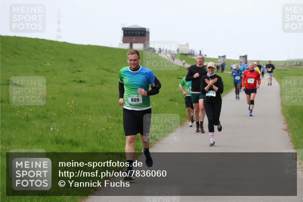04.05.2025 - 8. Wedeler Halbmarathon Yannick Fuchs http://msf.ph/oto/7836060 04.05.2025 11:23:50 Laufen 889, 1175 meine-sportfotos.de